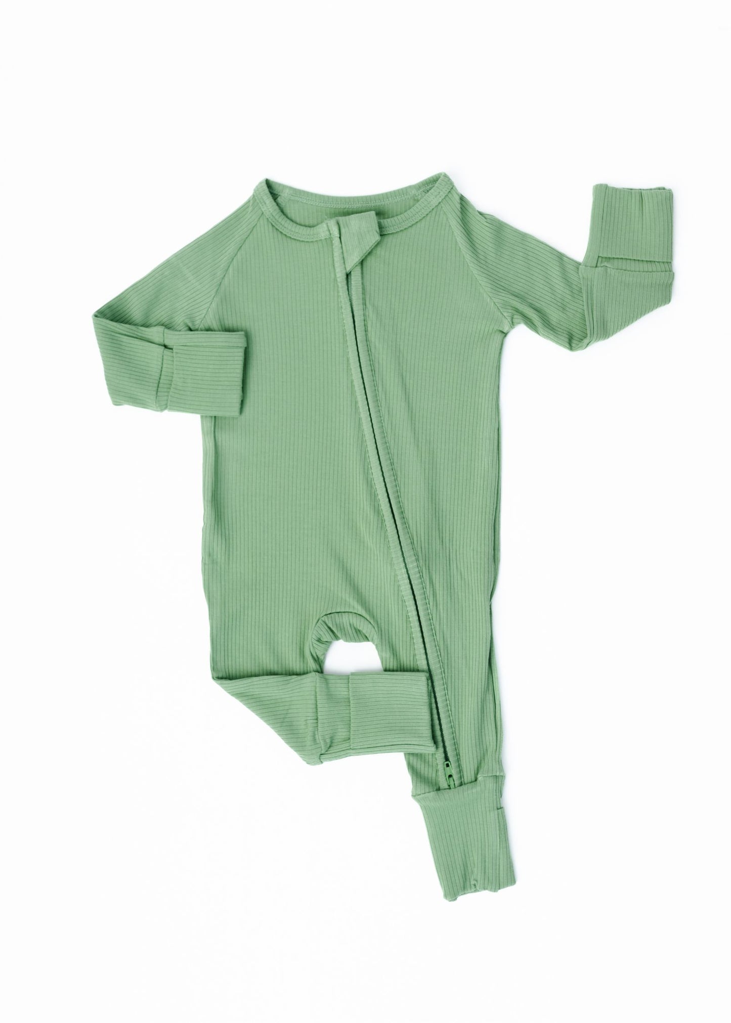 Pistachio Ribbed Bamboo Sleeper