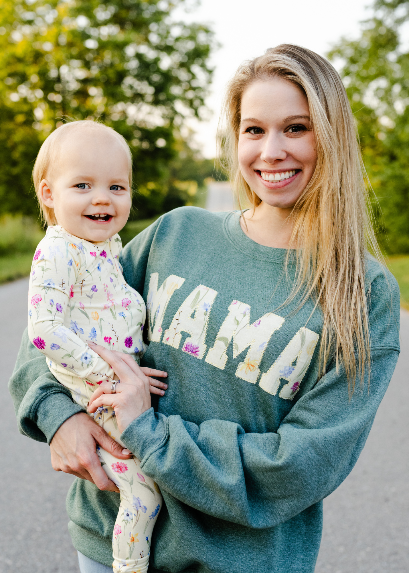 MAMA Crewneck Sweatshirts - Beautiful Blooms