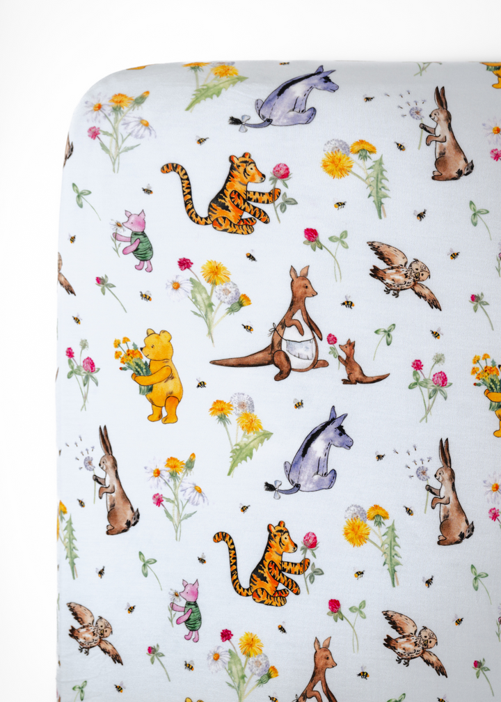 Winnie-the-Pooh in Bloom Bamboo Crib Sheet