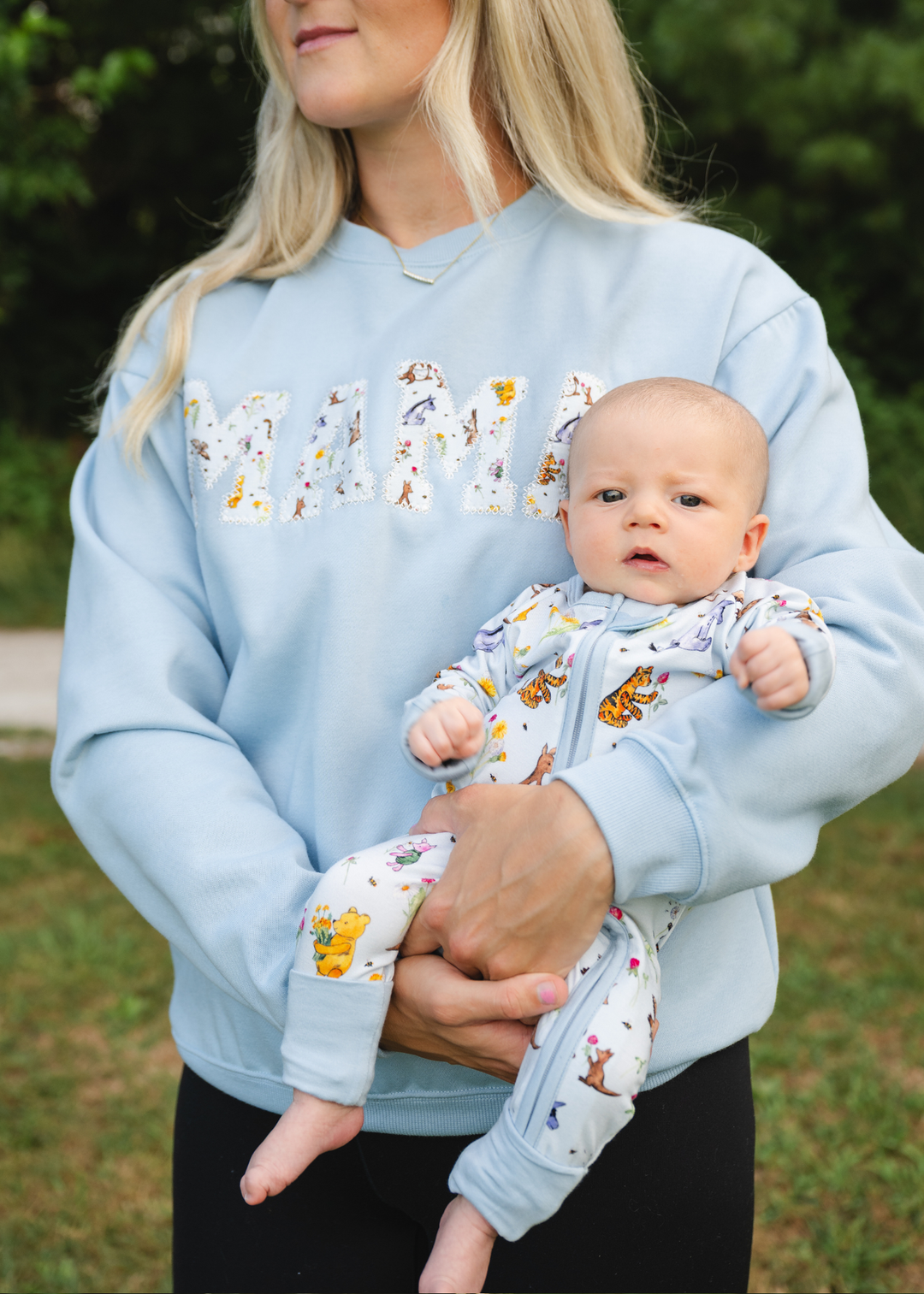 MAMA Crewneck Sweatshirt - Winnie-the-Pooh in Bloom