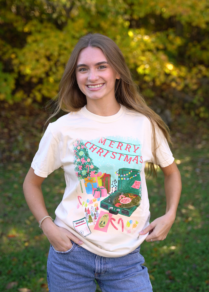 Merry Christmas Graphic Tee