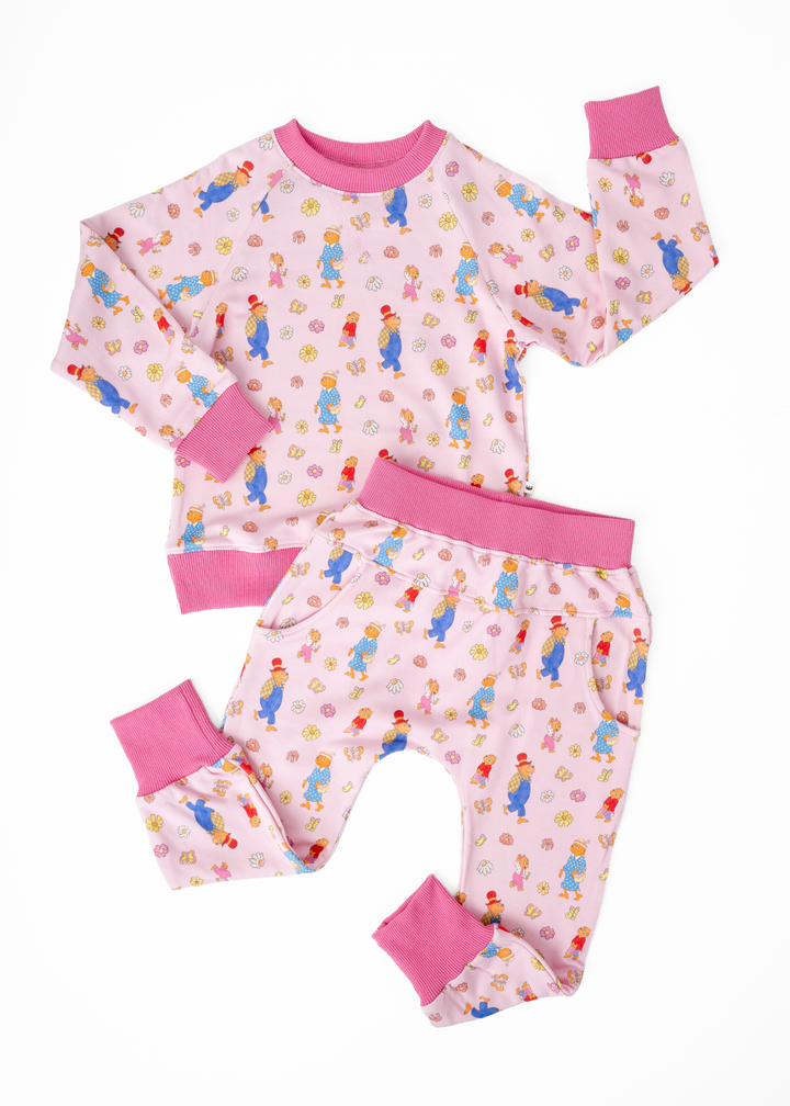 Berenstain Bears® Floral Kids Jogger Set