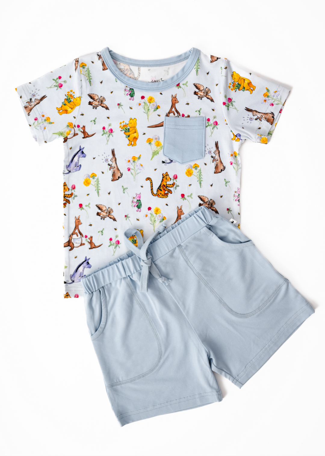 Winnie-the-Pooh in Bloom Pocket Tee & Short Sets