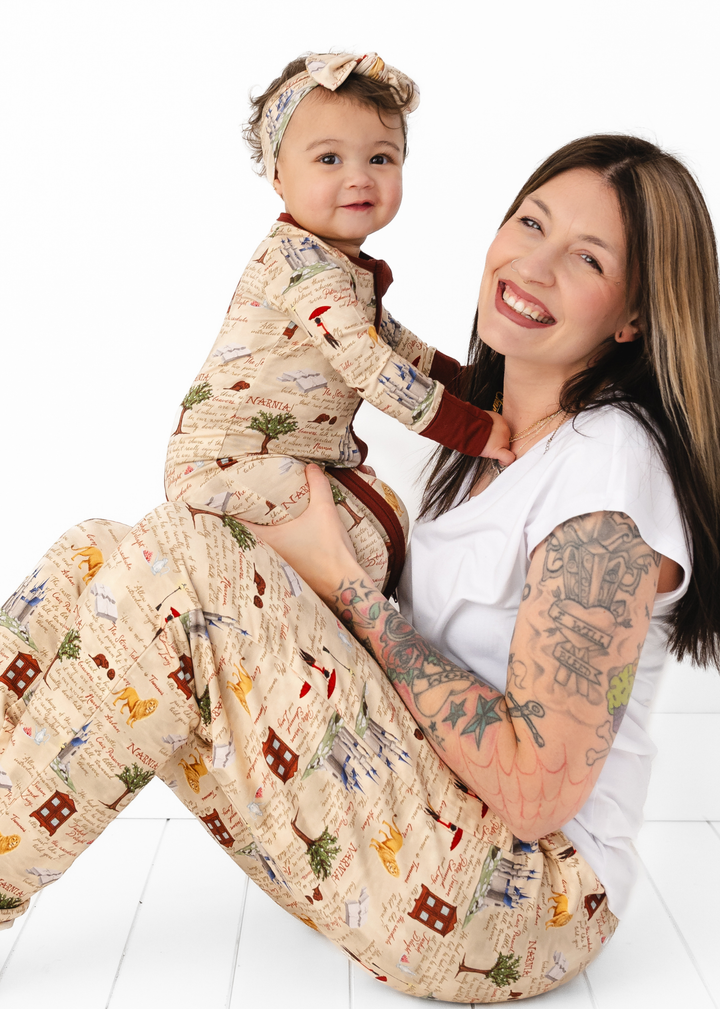 The Chronicles of Narnia® Adult Unisex Jogger Pants