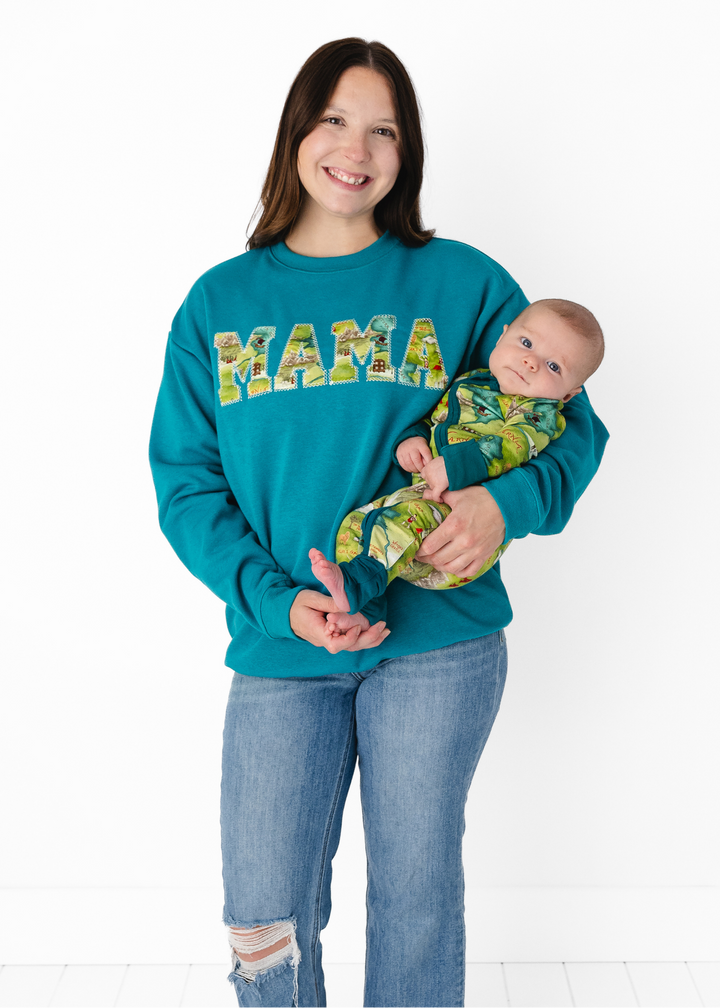 MAMA Crewneck Sweatshirt - The Chronicles of Narnia