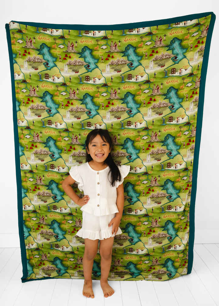 The Chronicles of Narnia® Large Quilted Bamboo Blanket