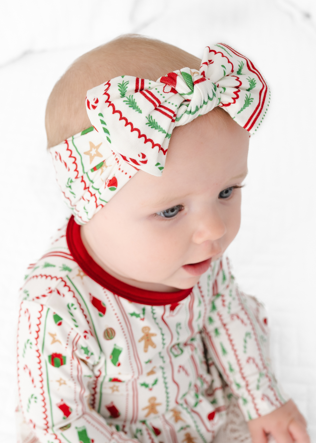 *PREORDER* White Christmas Hair Bow
