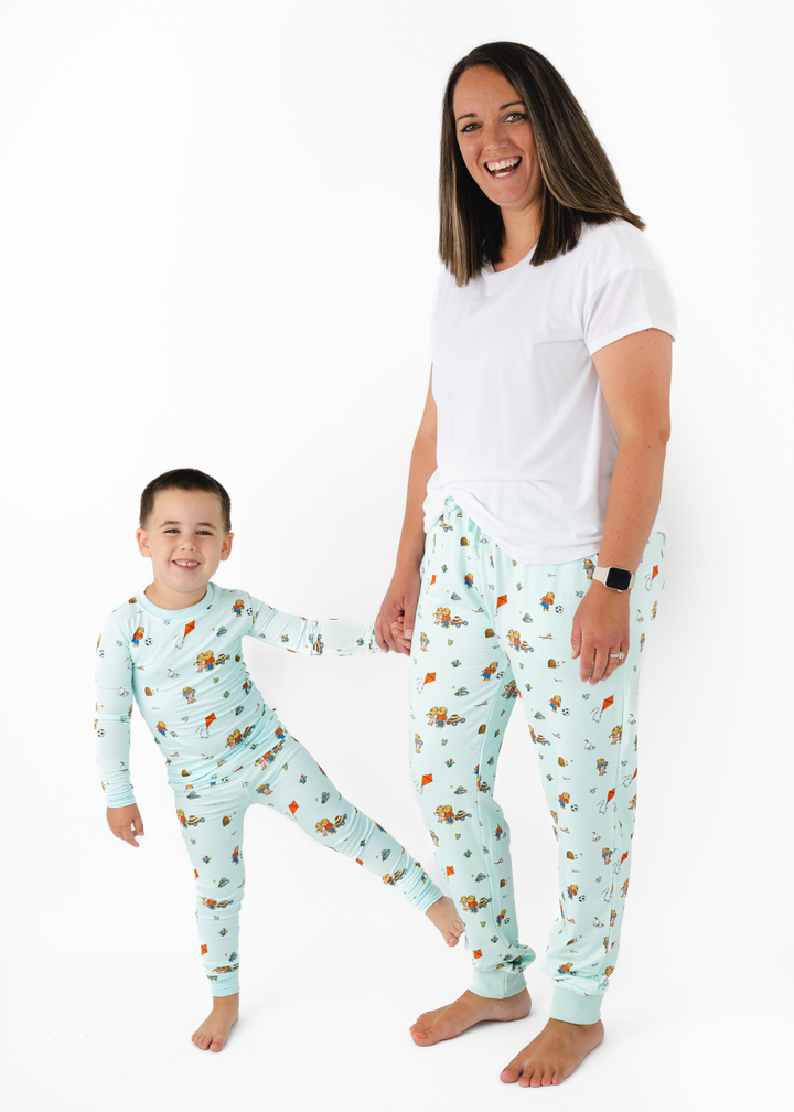 Berenstain Bears® Adult Unisex Jogger Pants