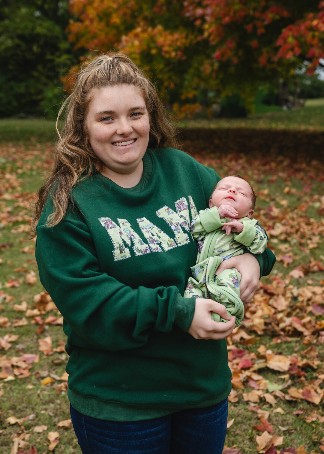 MAMA Crewneck Sweatshirt - Berenstain Bears