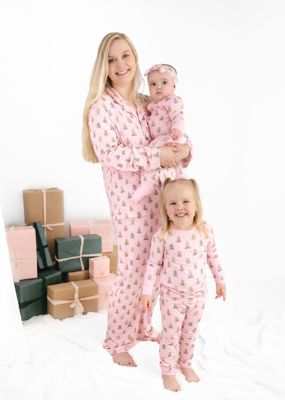 *PREORDER" Pretty Pink Christmas Adult Bamboo Luxurious Pajama Lounge Set