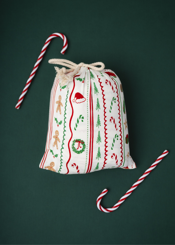 *PREORDER* White Christmas Bamboo Crib Sheet